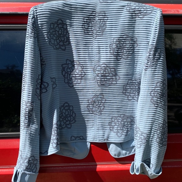 Armani Blue Floral Button Down - Picture 2 of 2